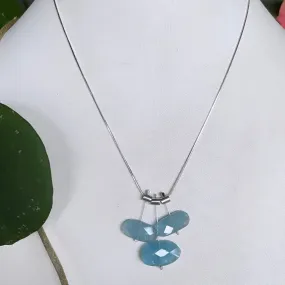 3 petal pivot aquamarines necklace