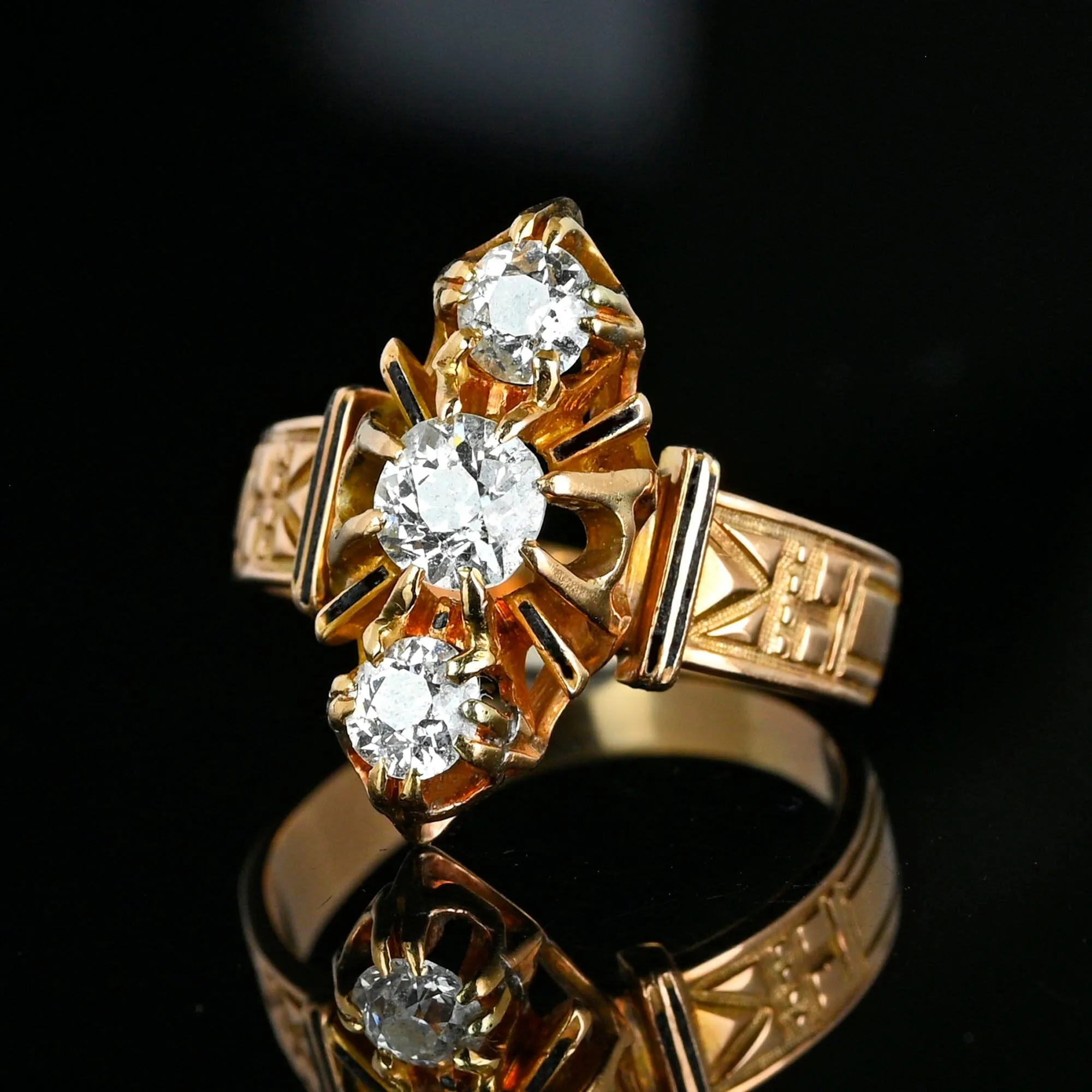 Antique Edwardian 14K Gold 1 Carat Mine Cut Diamond Ring