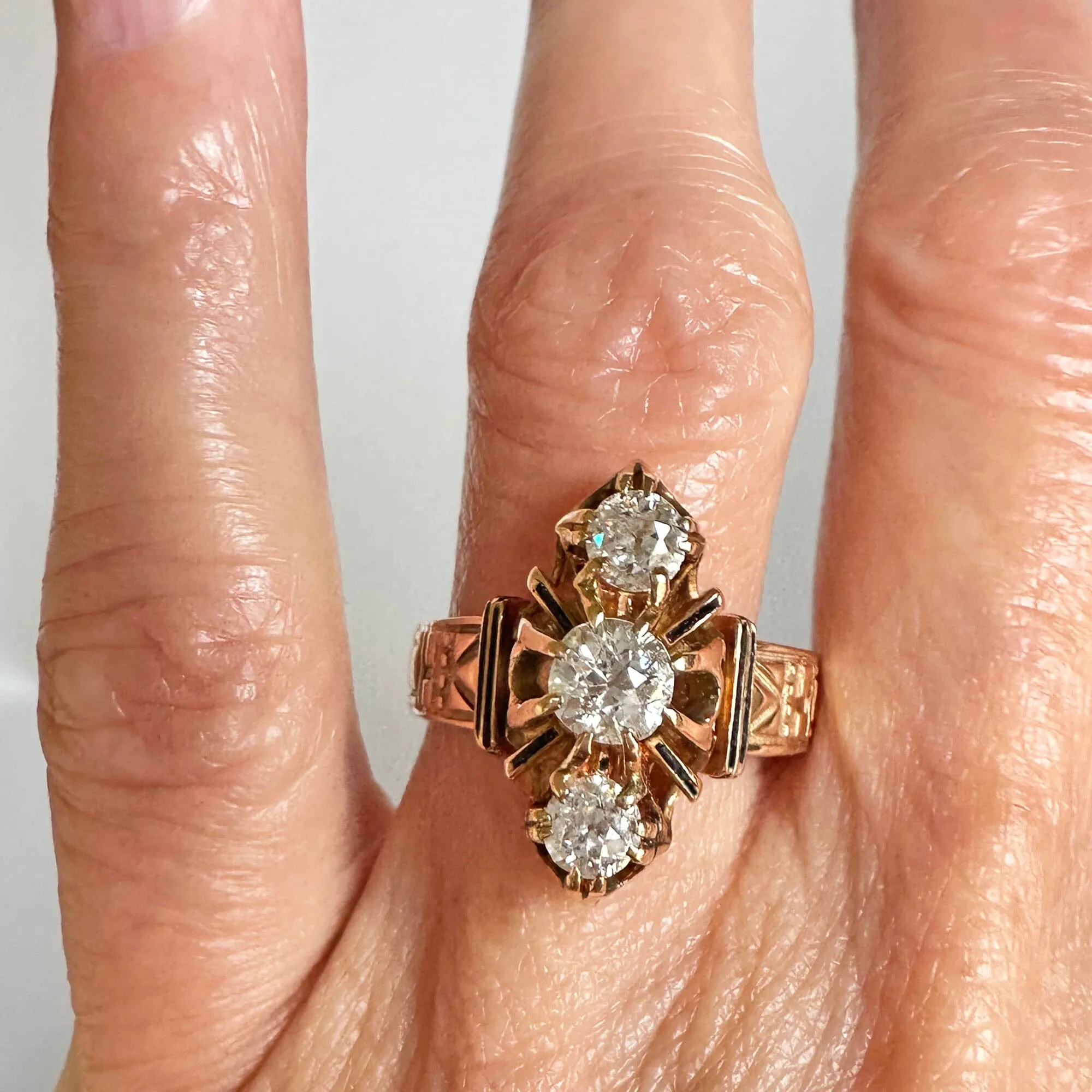 Antique Edwardian 14K Gold 1 Carat Mine Cut Diamond Ring