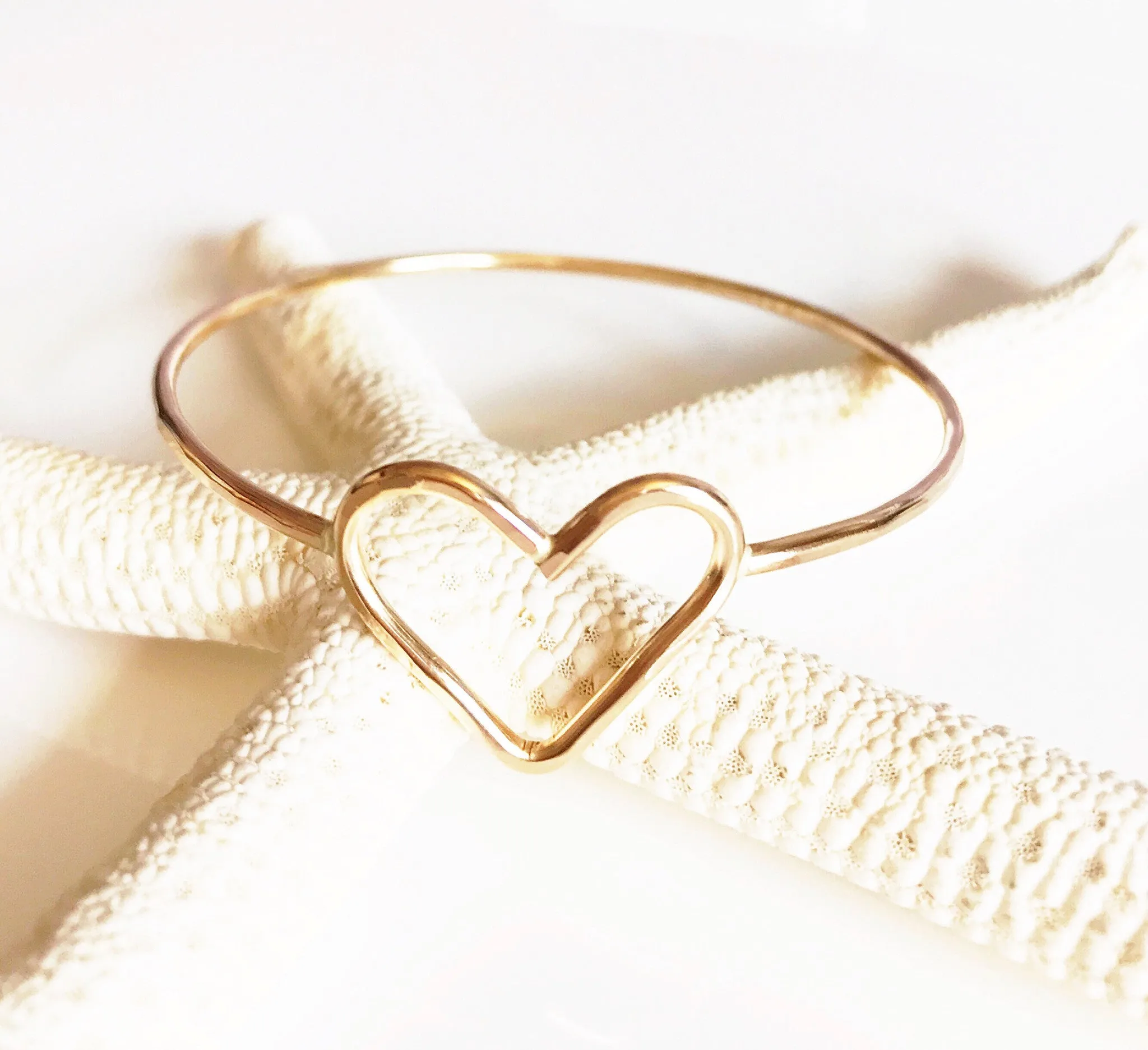 Bangle Elsa - baby heart bangle (B301)