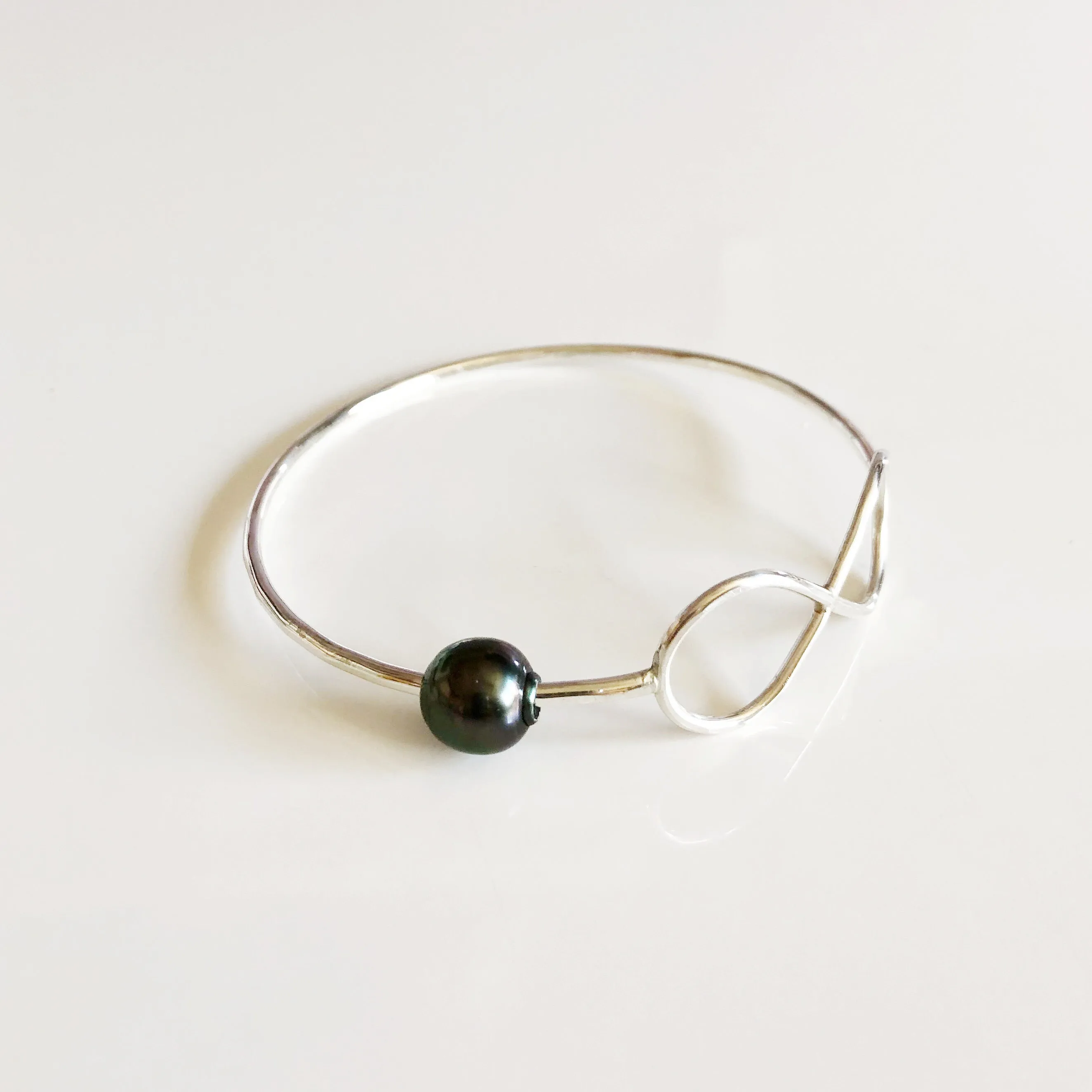 Bangle Halia - tahitian pearl (B122)