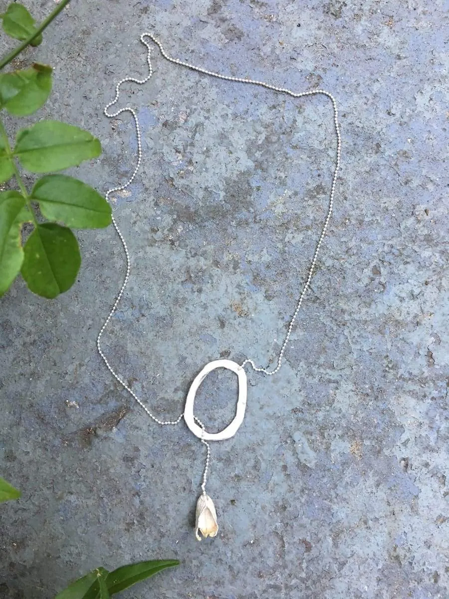 CARDAMOM sterling silver lariat, seed necklace, dellicated silver organic pendant, sister bridal necklace, sweet dellicated necklace, arty