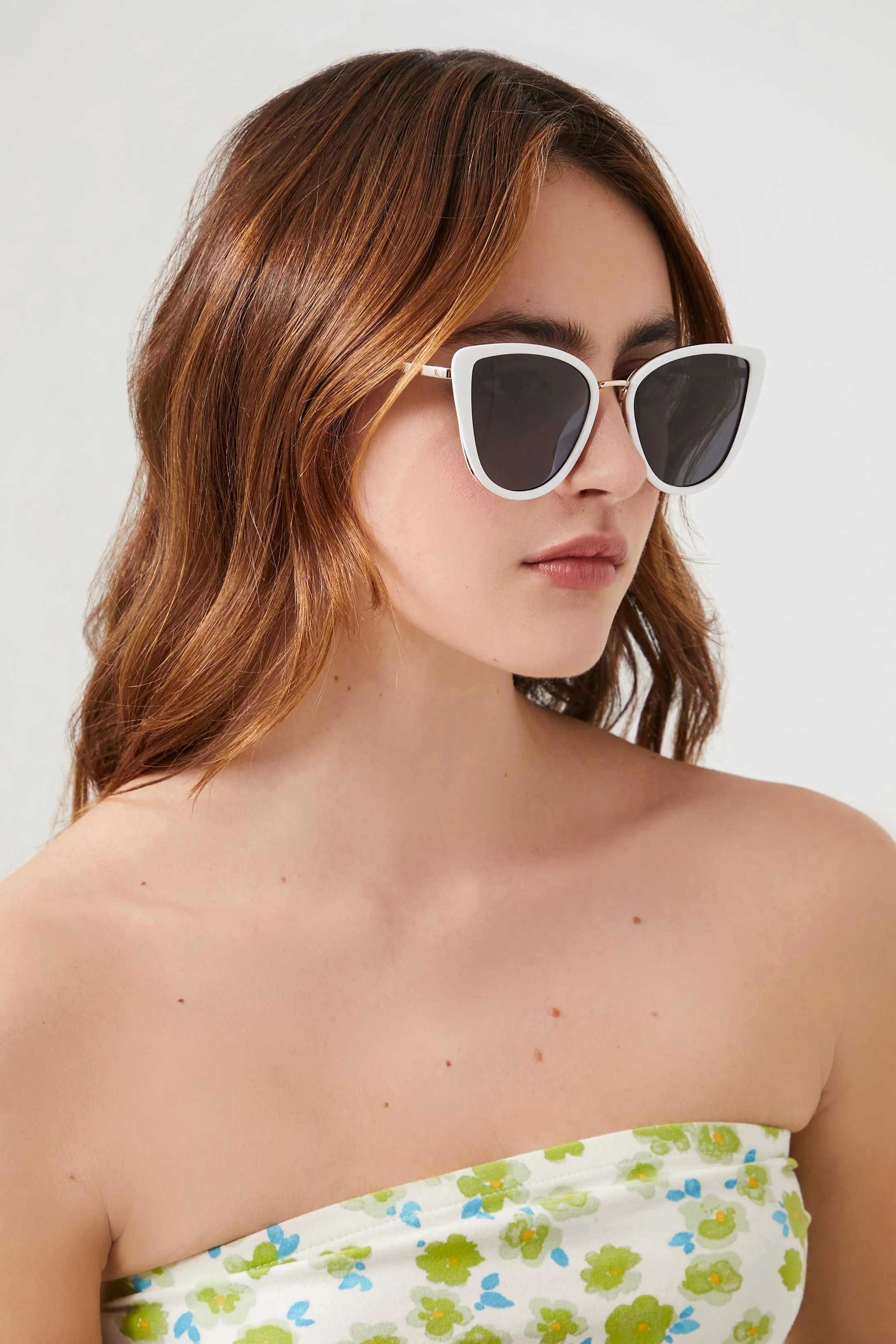 Cat-Eye Frame Sunglasses