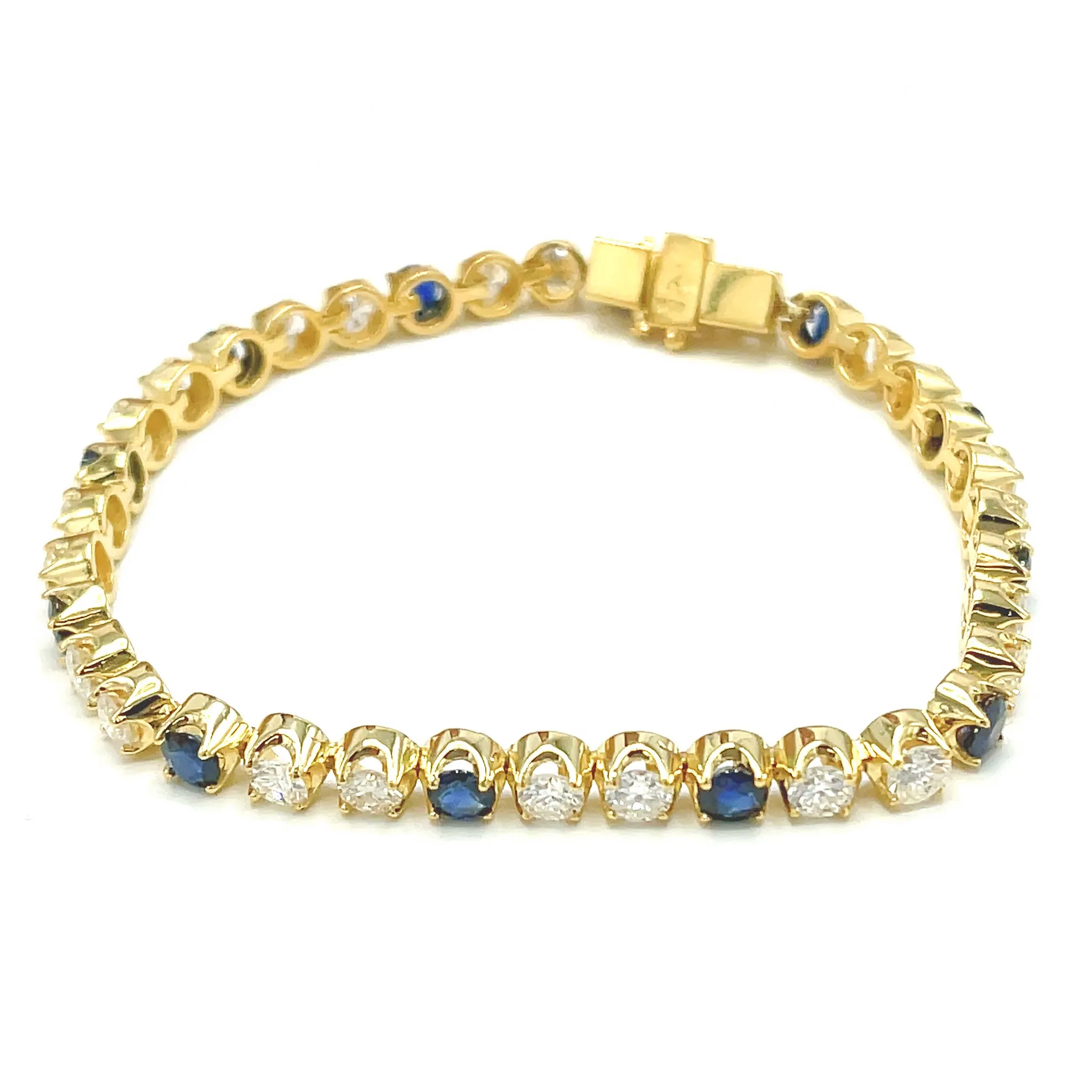 Classic Diamond & Sapphire Tennis Bracelet in 18k Gold