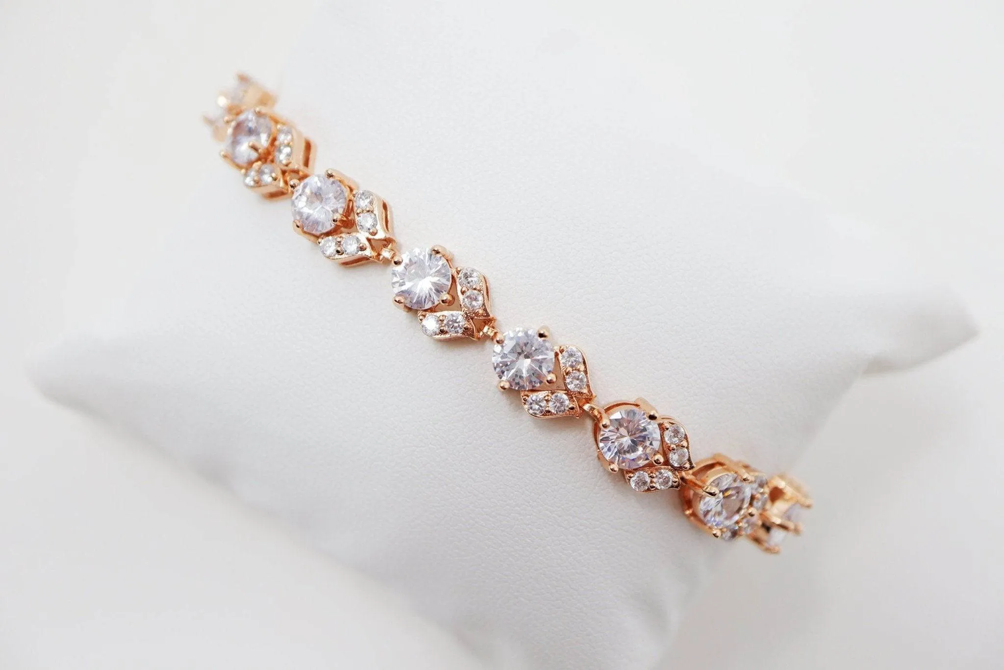 Cubic Zirconia Drop Bracelet , Diamond Bracelet, Bracelet Femme, Wedding Bracelet, Bridesmaid Gift, Bride Bracelet, Bridal Bracelet.