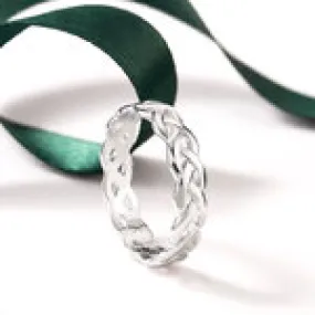 Ladies Celtic Knot Band Ring