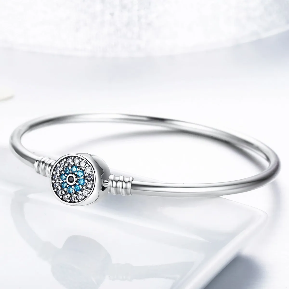 Lucky Eye 925 Sterling Silver Bangle Clasp Bracelet