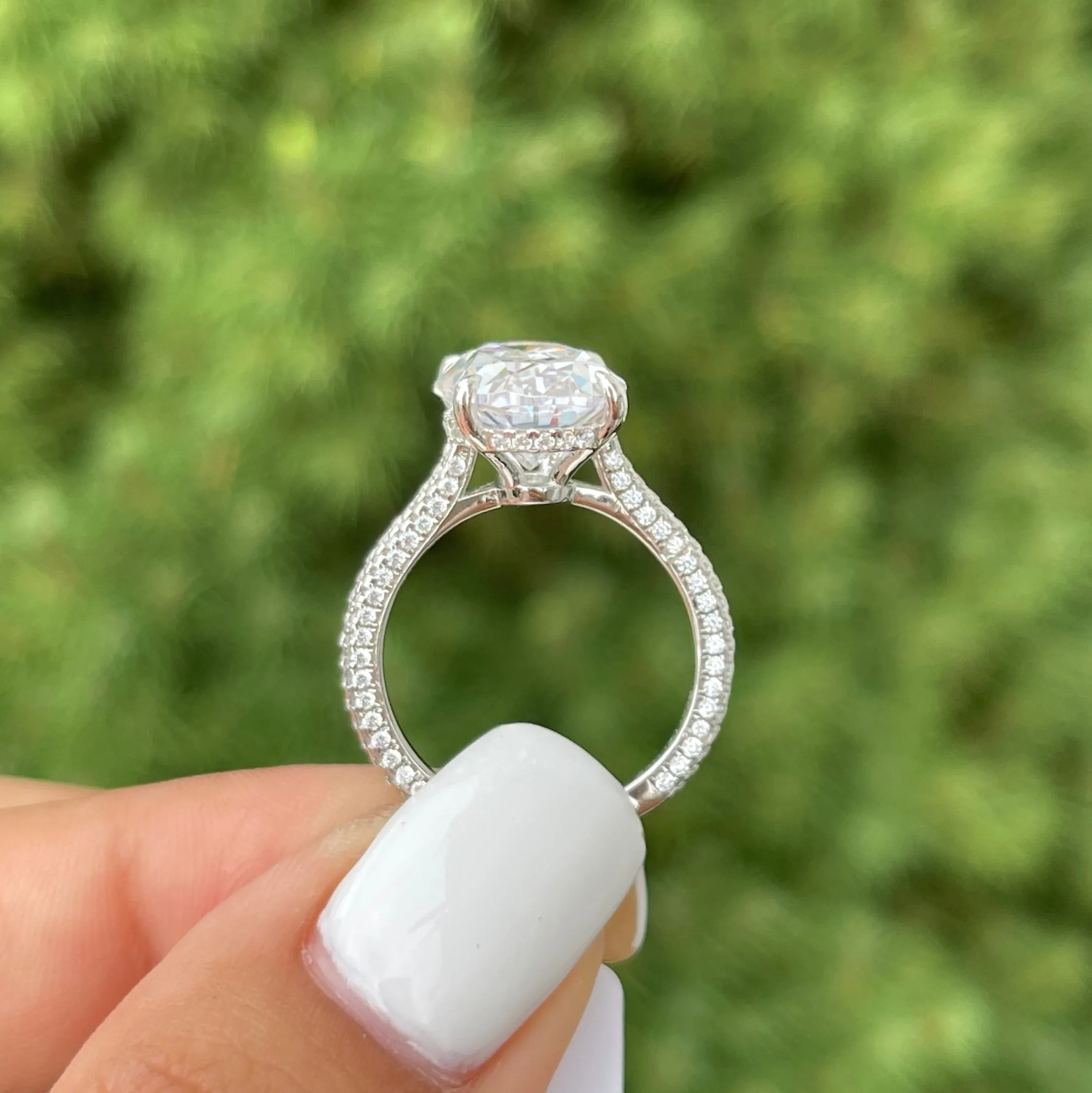 PAMELA MOISSANITE RING