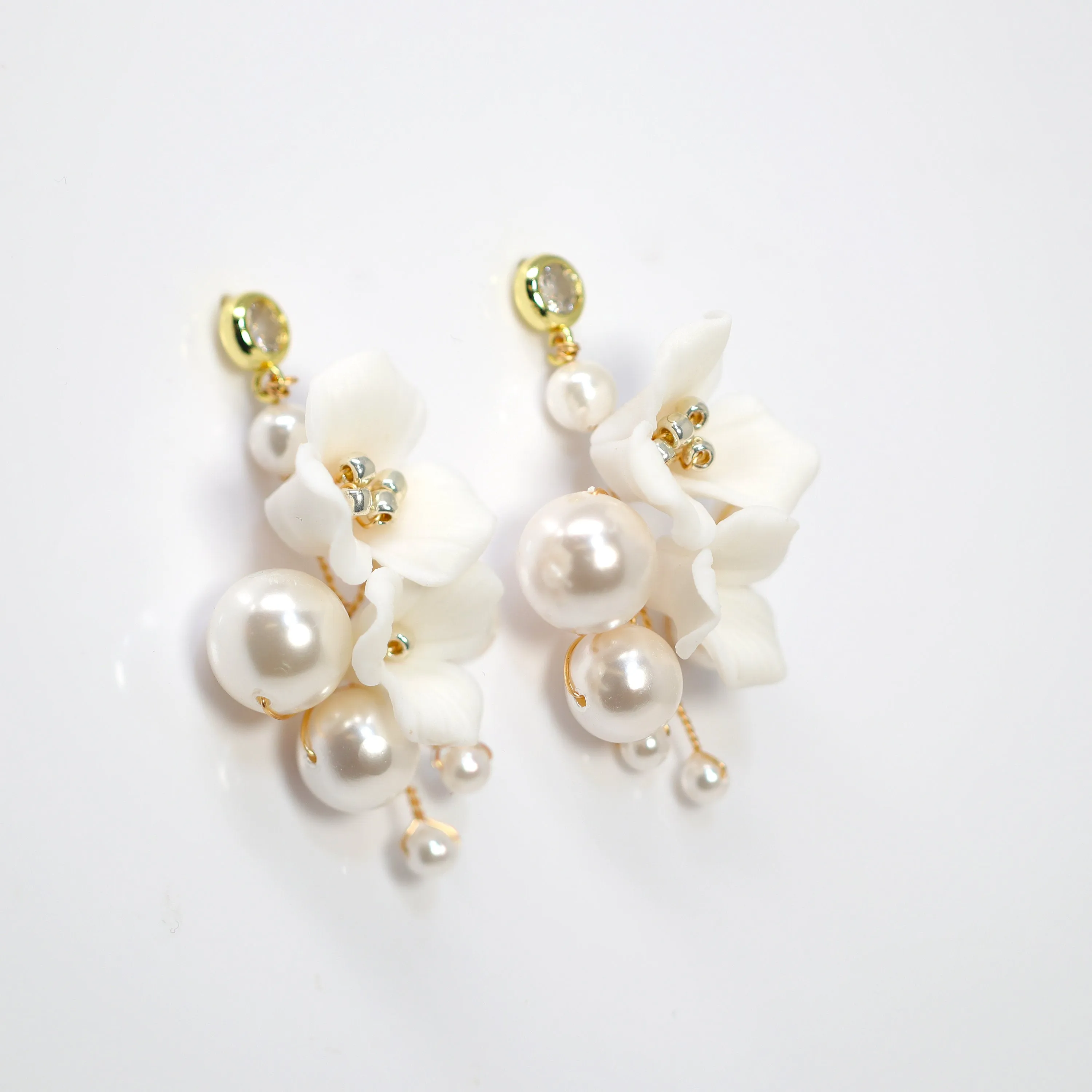 Pearl Dusted White Orchid Blossom Earring , Bridal Ceramic Rose Earring, Bridal Hair Accessories, Wedding Earring.