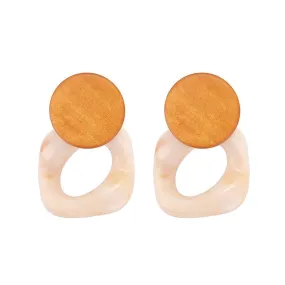 Rand Tan Earrings