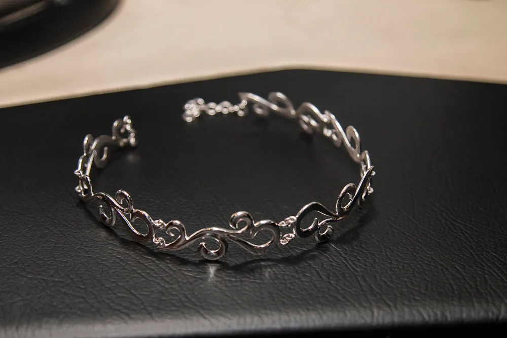 Sterling silver choker “Gia”