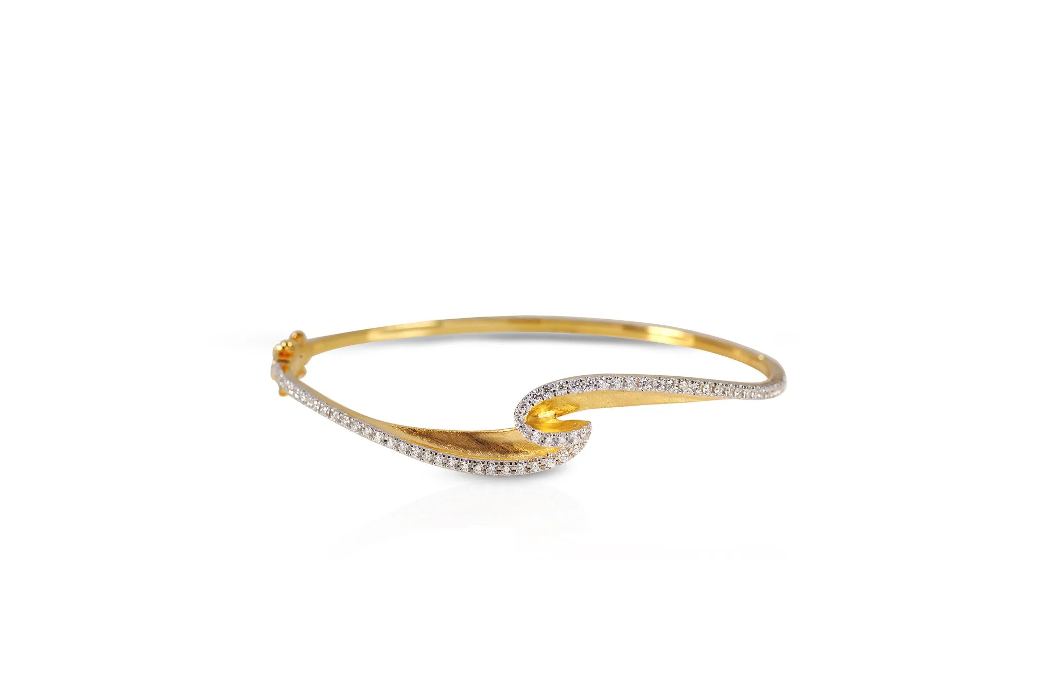 Talay Wave Brushed Gold Bangle (mini)