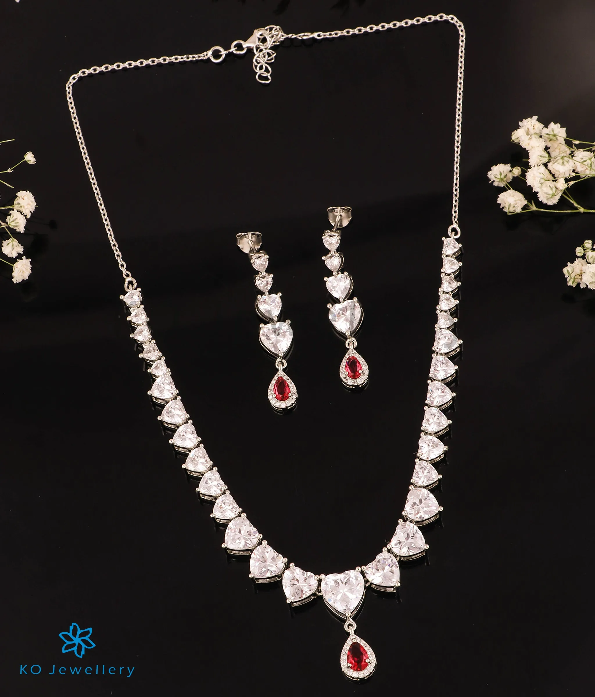 The Hearts Solitaire Silver Necklace & Earrings