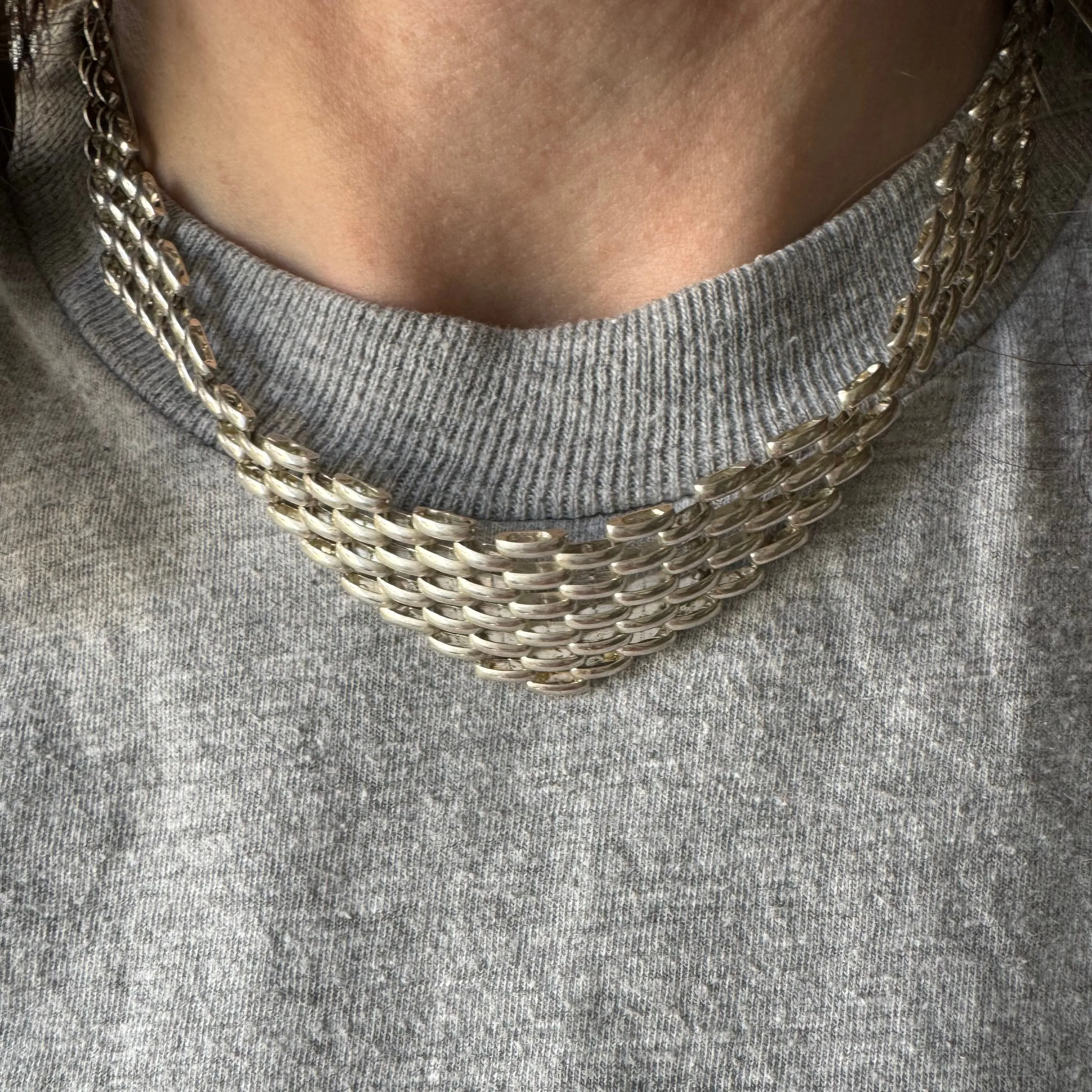 V I N T A G E // panther bib / sterling silver panther link geometric necklace / 16.25, 23g