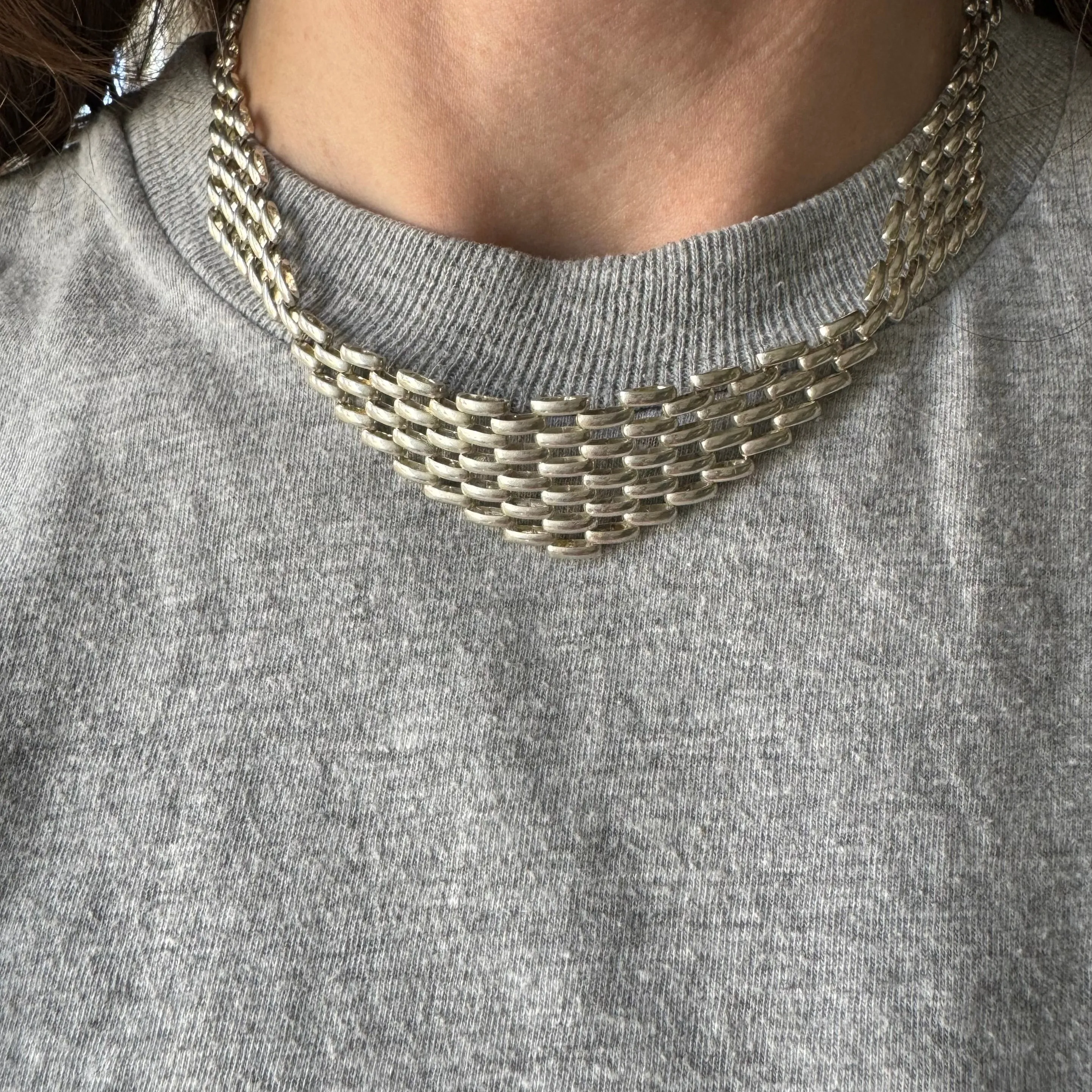 V I N T A G E // panther bib / sterling silver panther link geometric necklace / 16.25, 23g